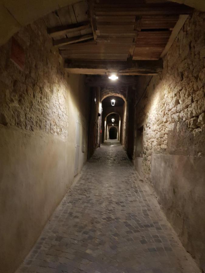 39 Tour De Ville Monflanquin Eksteriør bilde